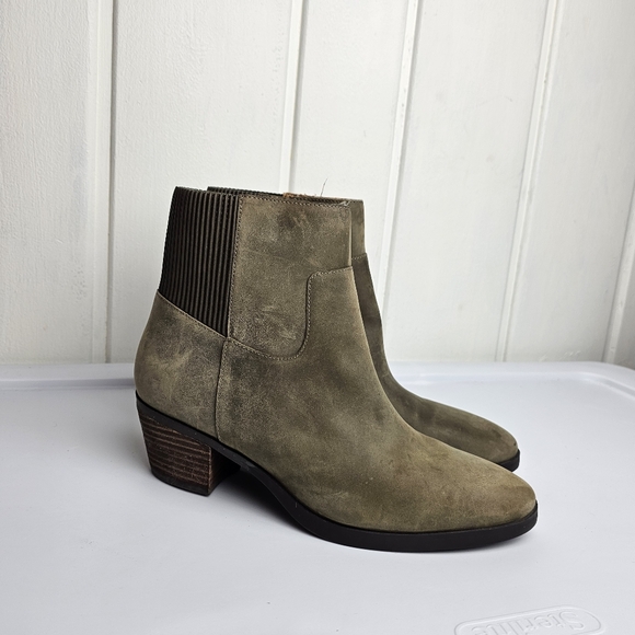 Vionic Shoes - Vionic Shantelle Olive Green Waterproof Nubuck Leather Ankle Zip Booties 9